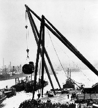 Photo of shear legs old and new circa 1910 Aberdeen harbour